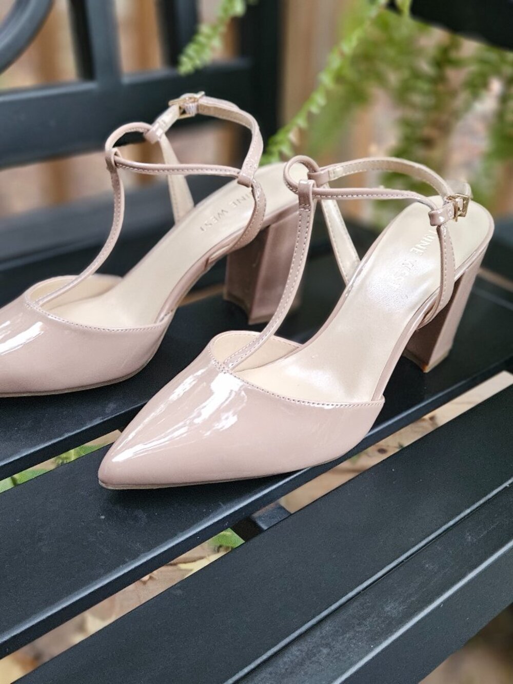 NINE WEST Kenzee Nude T Strap Block Heel Pumps Size 7.5